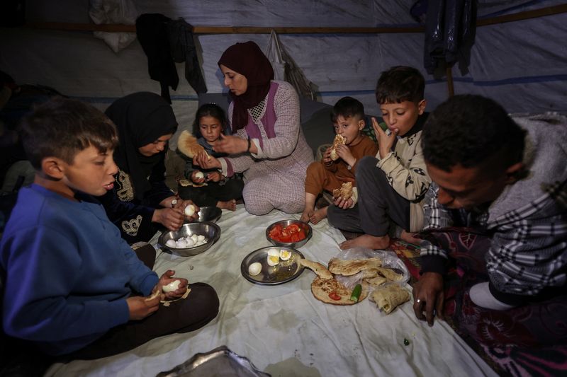 Bringing Hope to Families in Gaza